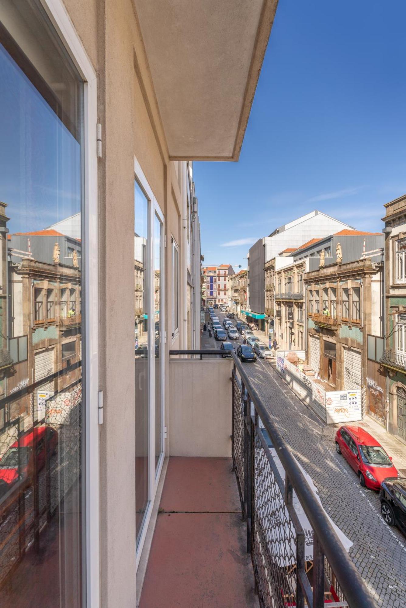 Апартаменти Host Wise - Colorful Bright Flat With Balcony Порту Екстер'єр фото